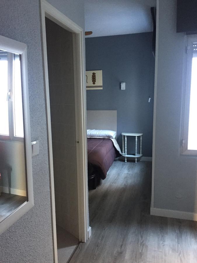 Hostal Rosales Aranda de Duero Extérieur photo