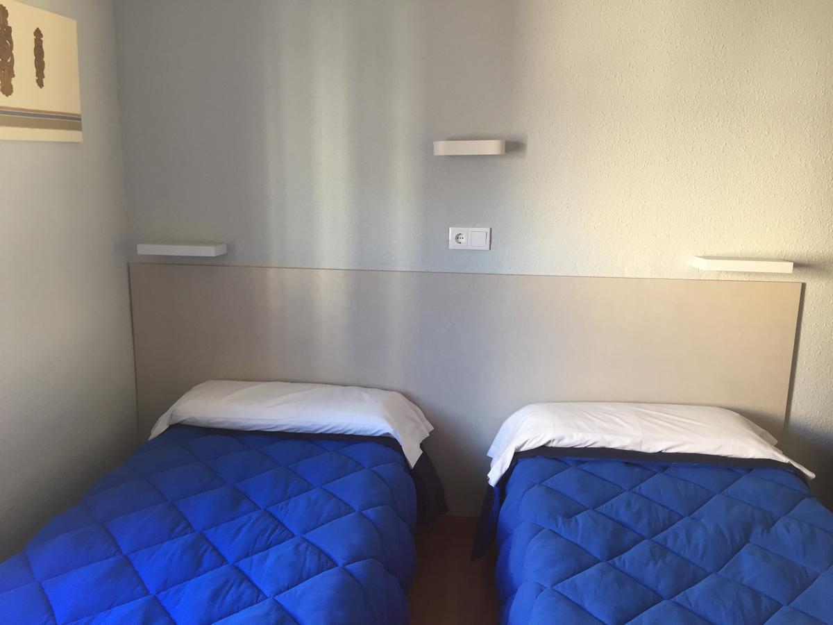 Hostal Rosales Aranda de Duero Extérieur photo