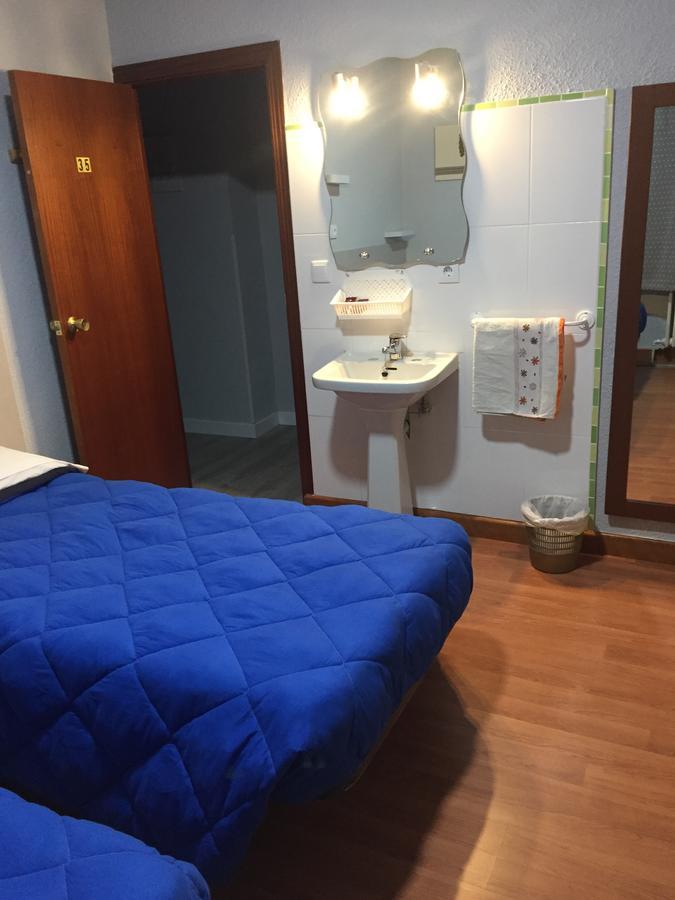 Hostal Rosales Aranda de Duero Extérieur photo